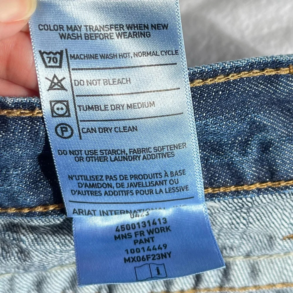 Ariat FR M3 Loose Straight Leg Jeans Men’s 42x32 Blue Frame Resistant Work - Picture 14 of 16